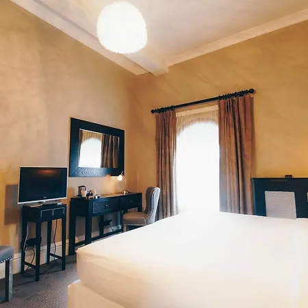 Great Victoria 4* בראדפורד