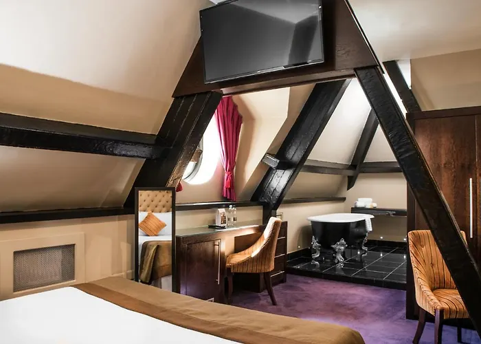 Great Victoria Bradford (West Yorkshire)