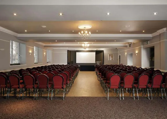 Great Victoria Hotel 4*