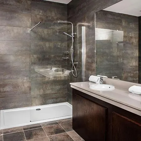 Ξενοδοχείο Great Victoria 4*