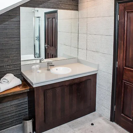 维多利亚豪华酒店 酒店 4*