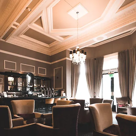 维多利亚豪华酒店