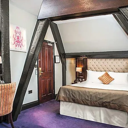 Great Victoria 4* Bradford (West Yorkshire)