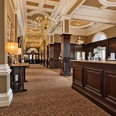 The Victoria Hotel, Bradford By Sunday