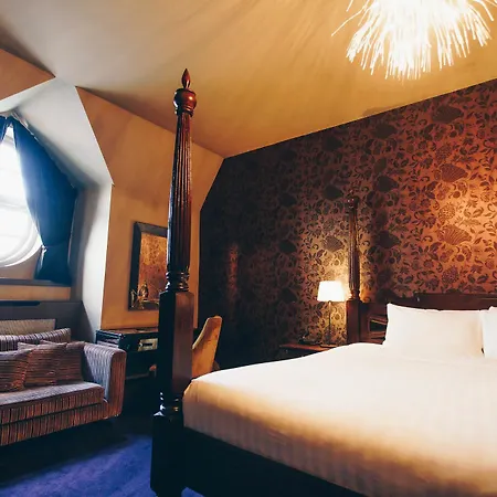 维多利亚豪华酒店