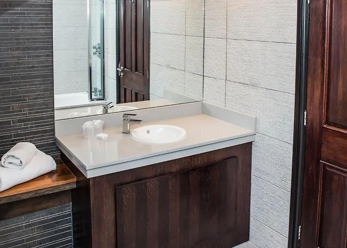 그레이트 빅토리아 호텔 4*