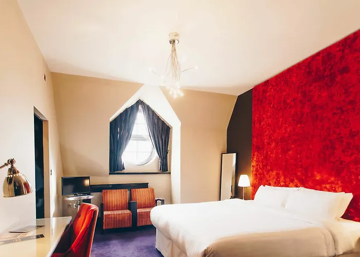 그레이트 빅토리아 4*