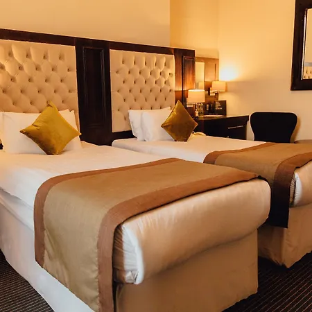 Great Victoria 4* Bradford (West Yorkshire)