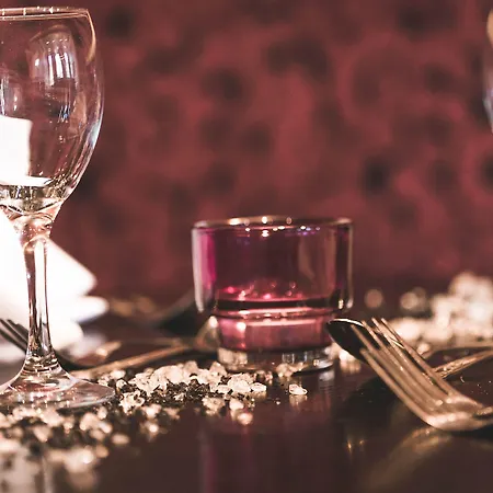 Great Victoria Брадфорд